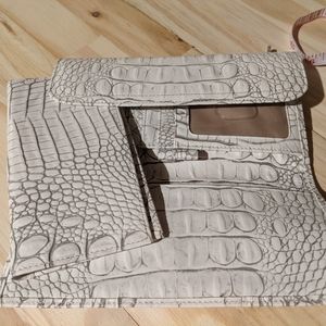 Brahmin wallet
